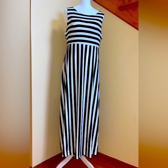 Women’s Casual High Waist Line Maxi Striped Navy White Summer Dress Size S, XXL - Picture 3 of 8